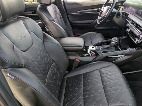 Certified 2024 Kia Telluride SX X-Pro AWD/4WD image 12