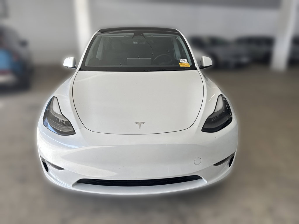 Used 2023 Tesla Model Y Long Range AWD/4WD image 2