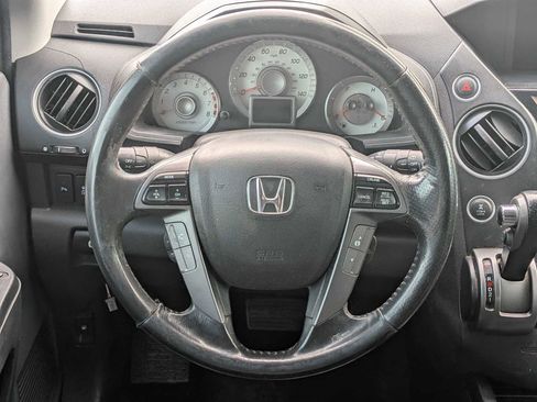 Used 2014 Honda Pilot Touring image 23