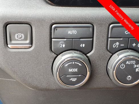 Used 2024 Chevrolet Silverado 1500 LT AWD/4WD image 24