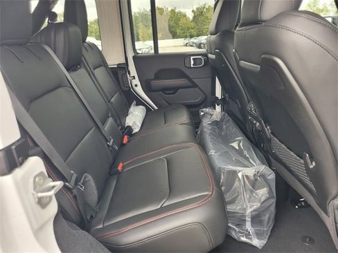 New 2026 Jeep Wrangler Unlimited Rubicon image 15