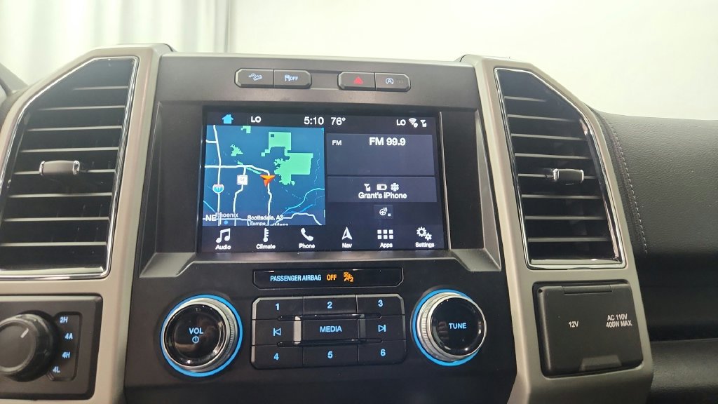 Used 2019 Ford F150 Lariat w/ Equipment Group 502A Luxury AWD/4WD image 17