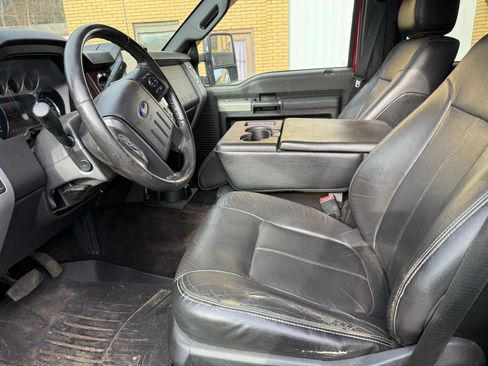 Used 2015 Ford F250 Lariat w/ Lariat Ultimate Package AWD/4WD image 14