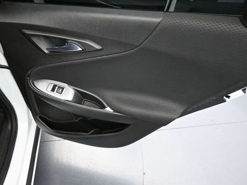 Used 2021 Chevrolet Malibu LT image 33