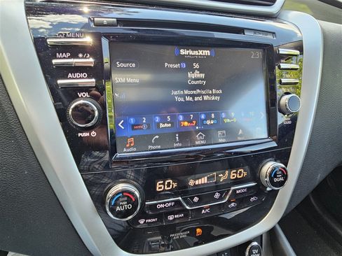 Used 2016 Nissan Murano SL w/ SL Technology Package AWD/4WD image 10