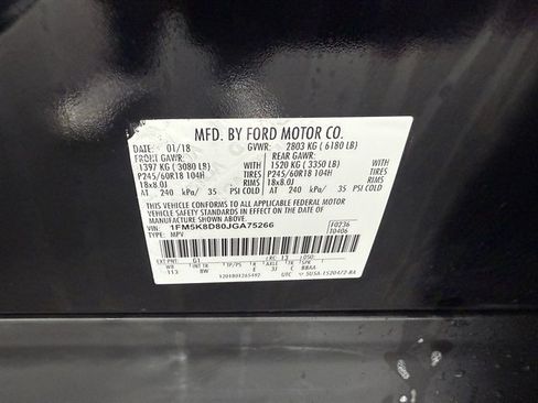 Used 2018 Ford Explorer XLT image 22