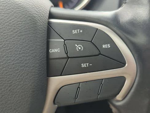 Certified 2021 Jeep Grand Cherokee Limited AWD/4WD image 26