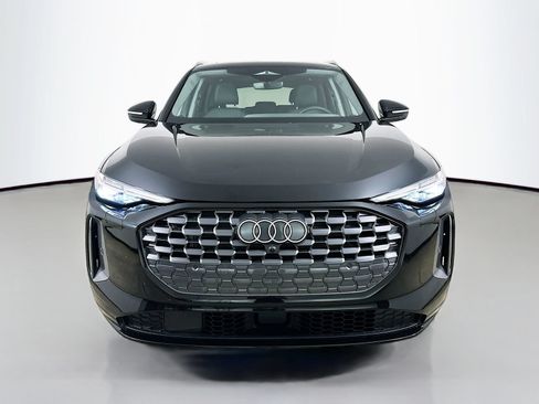 Used 2025 Audi Q5 Premium Plus w/ Premium Plus AWD/4WD image 2