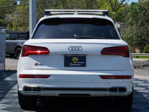 Used 2018 Audi SQ5 Premium Plus w/ S Sport Package AWD/4WD image 8
