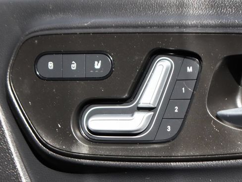 Used 2021 Mercedes-Benz Sprinter 2500 image 48
