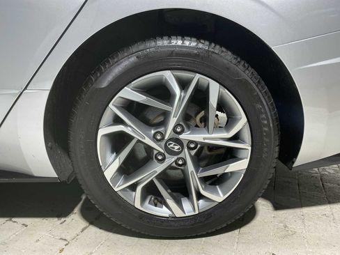 Used 2020 Hyundai Sonata SEL w/ Convenience + Sunroof Package image 8