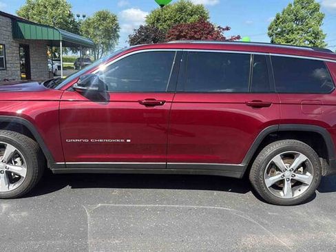 Used 2021 Jeep Grand Cherokee L Limited AWD/4WD image 6