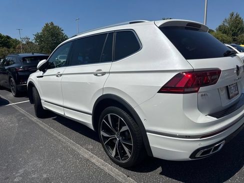 Used 2024 Volkswagen Tiguan SEL R-Line AWD/4WD image 11