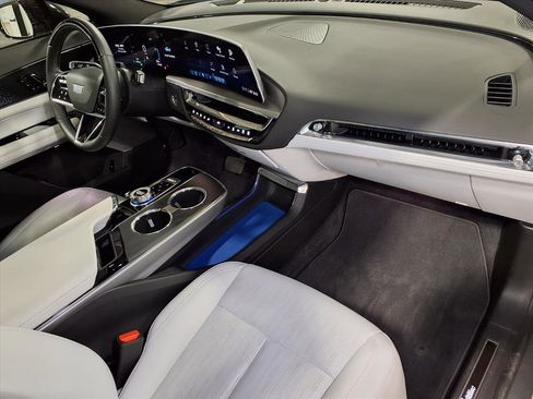 Certified 2023 Cadillac Lyriq 2WD image 23