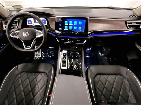 Used 2025 Volkswagen Atlas SEL Premium R-Line AWD/4WD image 18