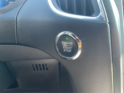 Used 2023 Ford Edge ST image 19