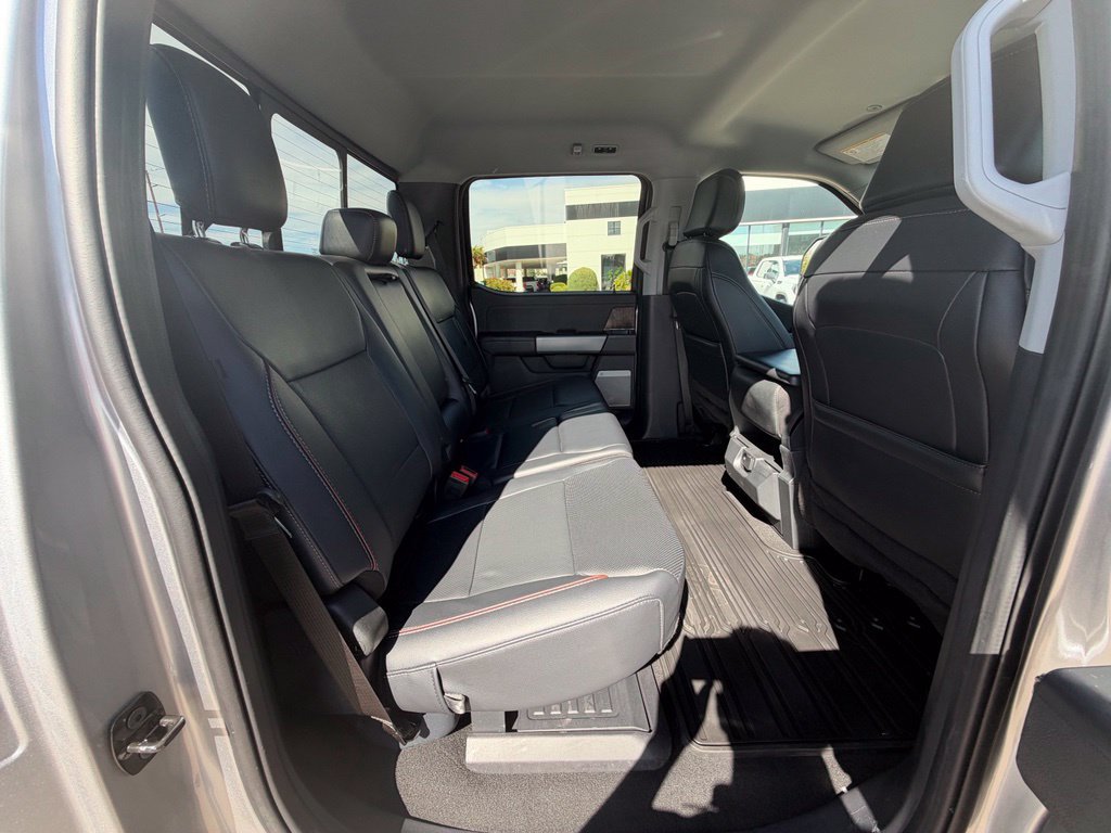 Used 2024 Ford F250 Lariat w/ Sport Appearance Package AWD/4WD image 19