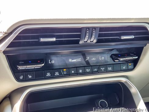 Used 2024 MAZDA CX-90 3.3 Turbo S w/ Premium Package AWD/4WD image 15