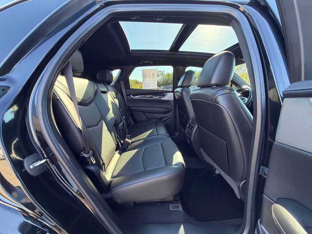Used 2022 Cadillac XT5 Premium Luxury AWD/4WD image 20