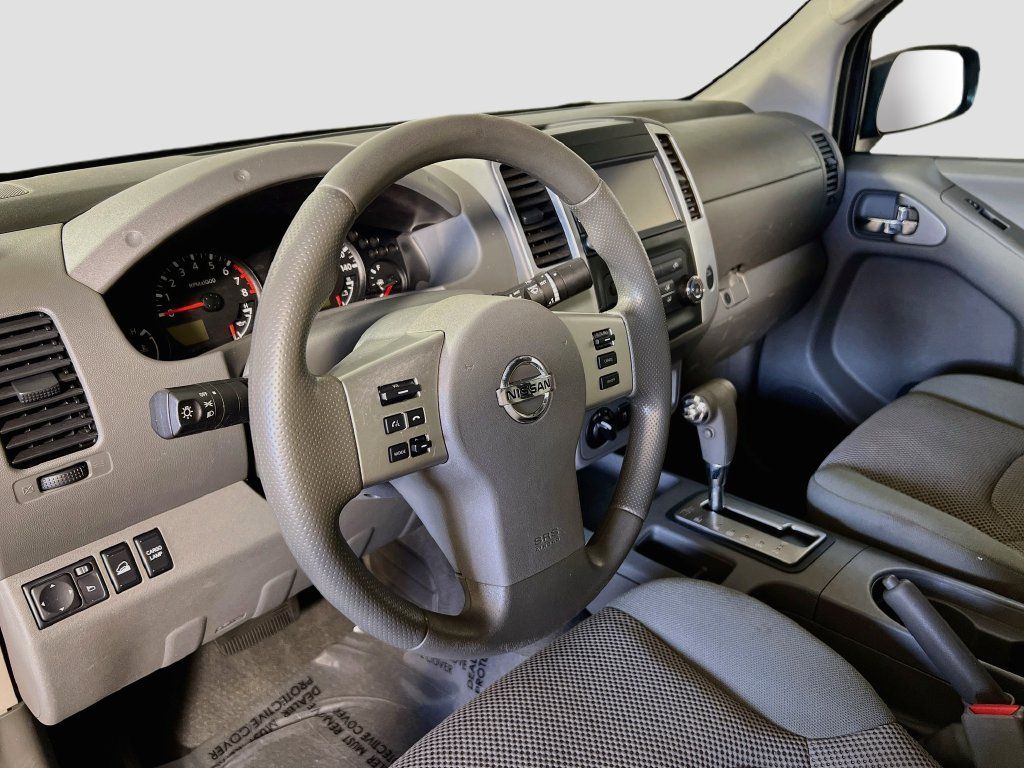 Used 2019 Nissan Frontier SV AWD/4WD image 18