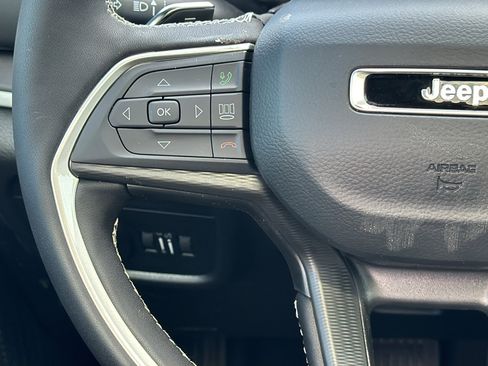 New 2026 Jeep Grand Cherokee Laredo X RWD image 19