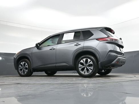 Used 2023 Nissan Rogue SV w/ SV Premium B Package image 40