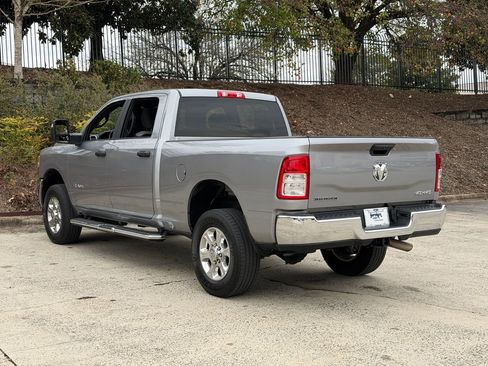 Used 2024 RAM 2500 Big Horn w/ Bed Utility Group image 5