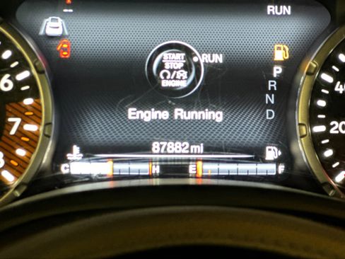 Used 2021 Jeep Renegade Trailhawk w/ Sun & Sound Group image 24