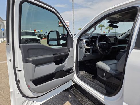 Used 2024 Ford F250 XL w/ XL Chrome Package AWD/4WD image 12