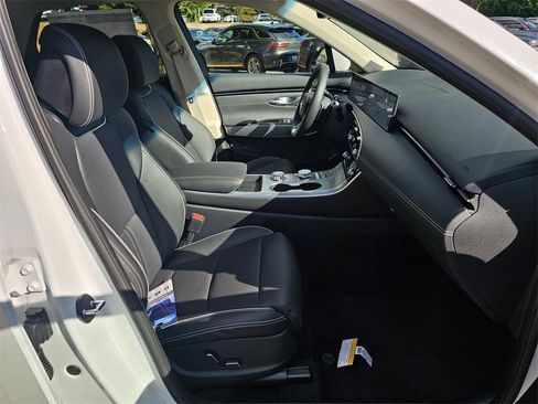 New 2026 Genesis Electrified GV70 image 29