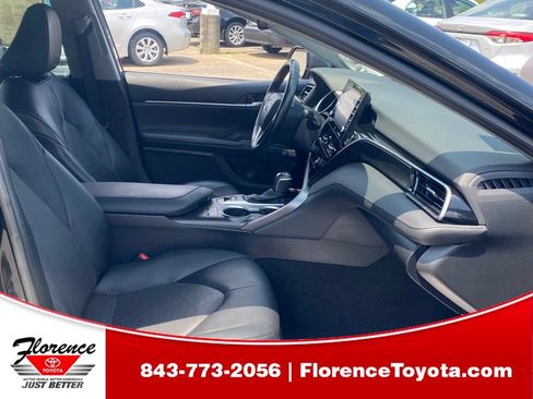 Used 2023 Toyota Camry XLE FWD image 17