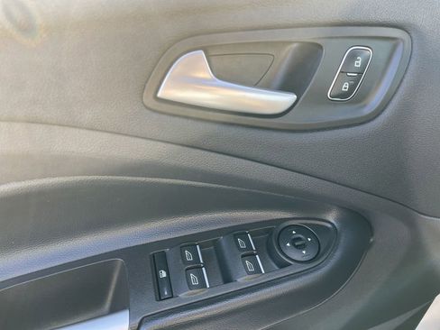 Used 2019 Ford Escape SEL AWD/4WD image 31