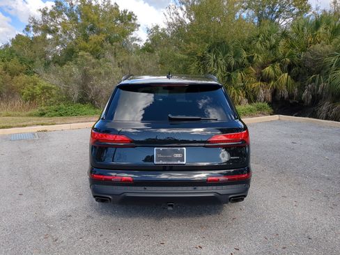 Used 2025 Audi Q7 2.0T Premium Plus w/ Premium Plus Package image 7
