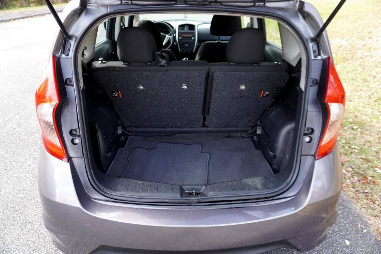 Used 2018 Nissan Versa Note S FWD image 31