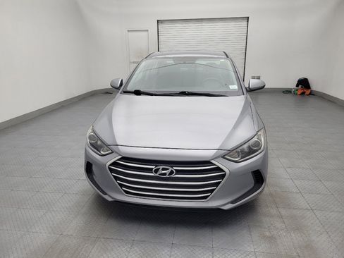Used 2017 Hyundai Elantra SE FWD image 15
