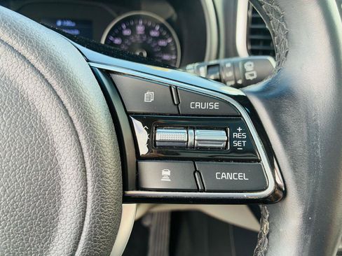 Used 2020 Kia Sportage EX w/ EX Technology Package AWD/4WD image 37