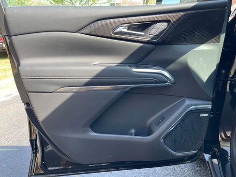 New 2026 Chevrolet Traverse High Country w/ LPO, Floor Liner Package FWD image 16