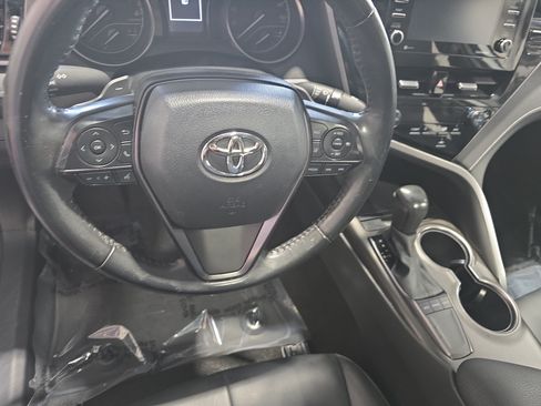 Used 2024 Toyota Camry SE FWD image 16