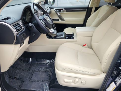 Used 2023 Lexus GX 460 Premium image 13