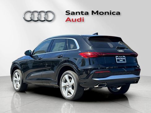New 2025 Audi Q5 Prestige image 6
