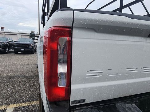 Used 2024 Ford F250 XL w/ Snow Plow Prep Package AWD/4WD image 10