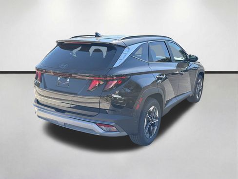 New 2026 Hyundai Tucson SEL FWD image 3