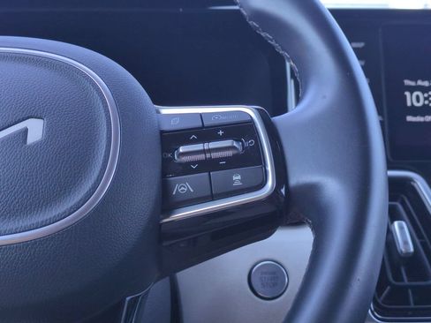 Used 2023 Kia Sorento SX FWD image 18