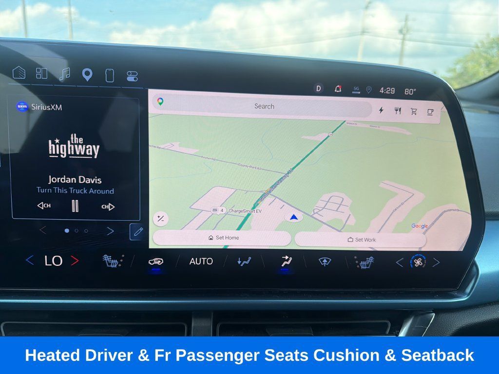Used 2024 Chevrolet Equinox EV LT AWD/4WD image 18