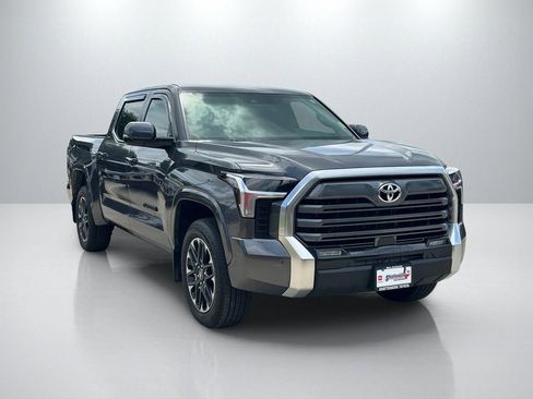 Used 2026 Toyota Tundra Limited w/ Power Package AWD/4WD image 3