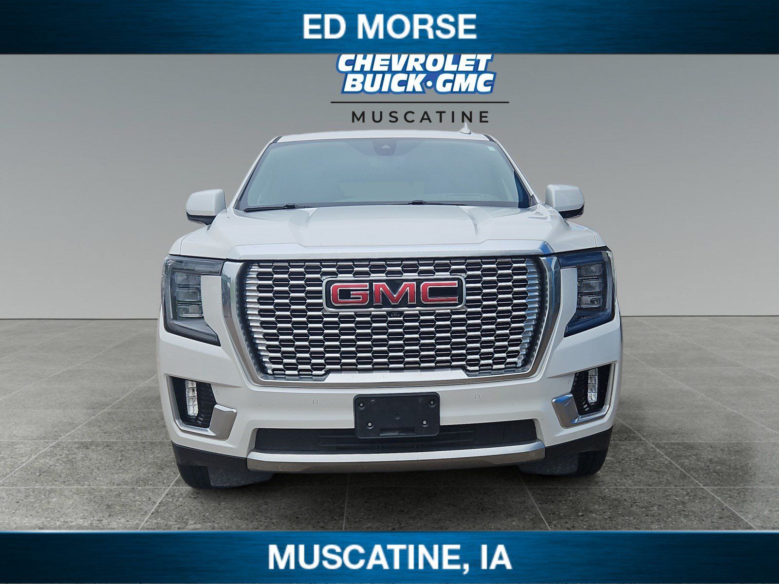 Used 2021 GMC Yukon Denali w/ Denali Premium Package AWD/4WD image 8