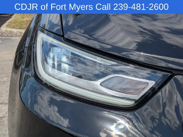 New 2026 Chrysler Pacifica Select FWD image 7