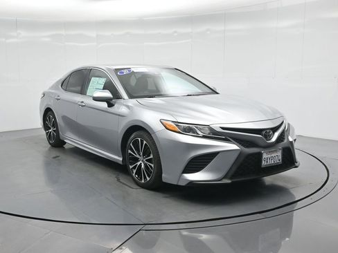 Used 2020 Toyota Camry SE image 52