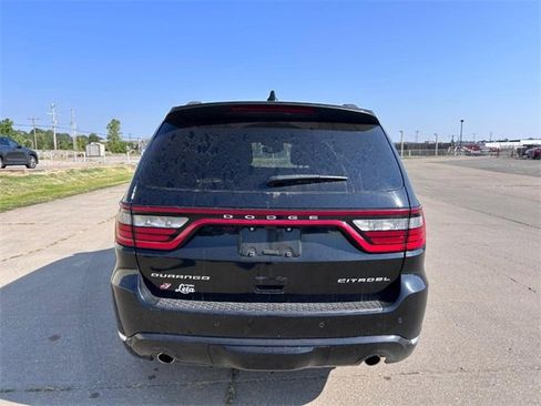 Used 2022 Dodge Durango Citadel image 4