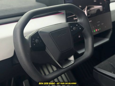 Used 2024 Tesla Cybertruck Cyberbeast AWD/4WD image 11